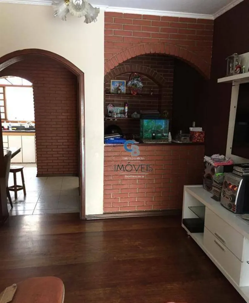 Sobrado, 3 quartos, 200 m² - Foto 1
