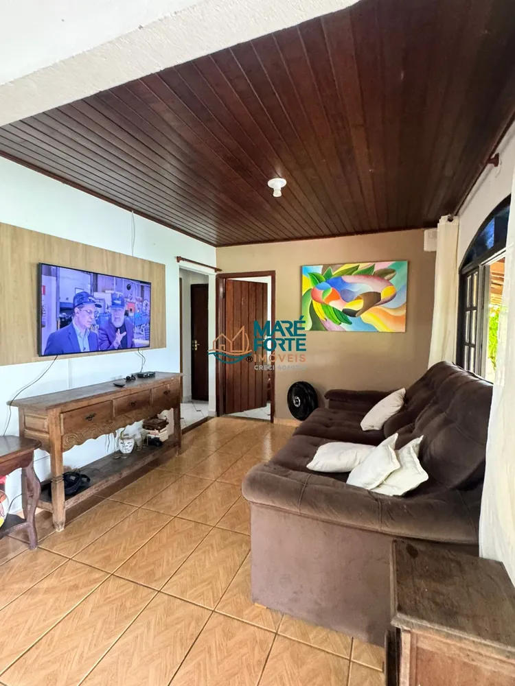 Casa, 2 quartos, 230 m² - Foto 1