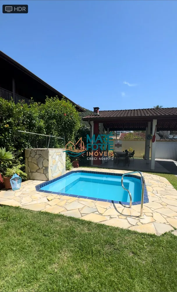 Casa, 4 quartos, 200 m² - Foto 1