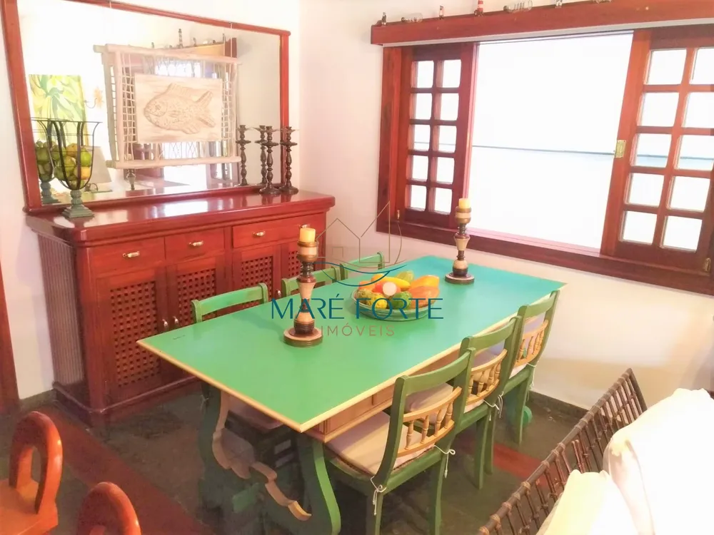 Casa, 5 quartos, 225 m² - Foto 3