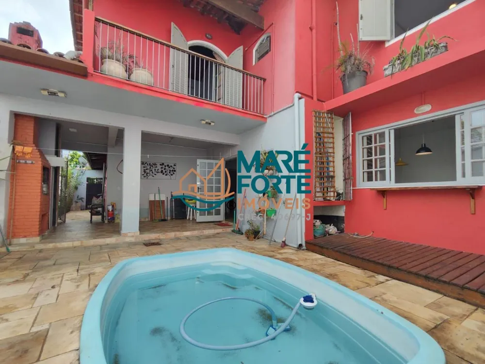 Casa, 3 quartos, 220 m² - Foto 1