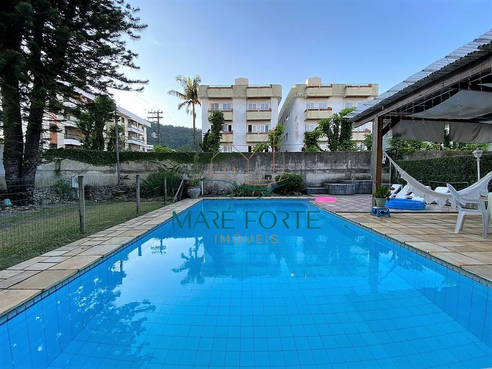 Casa, 4 quartos, 303 m² - Foto 1