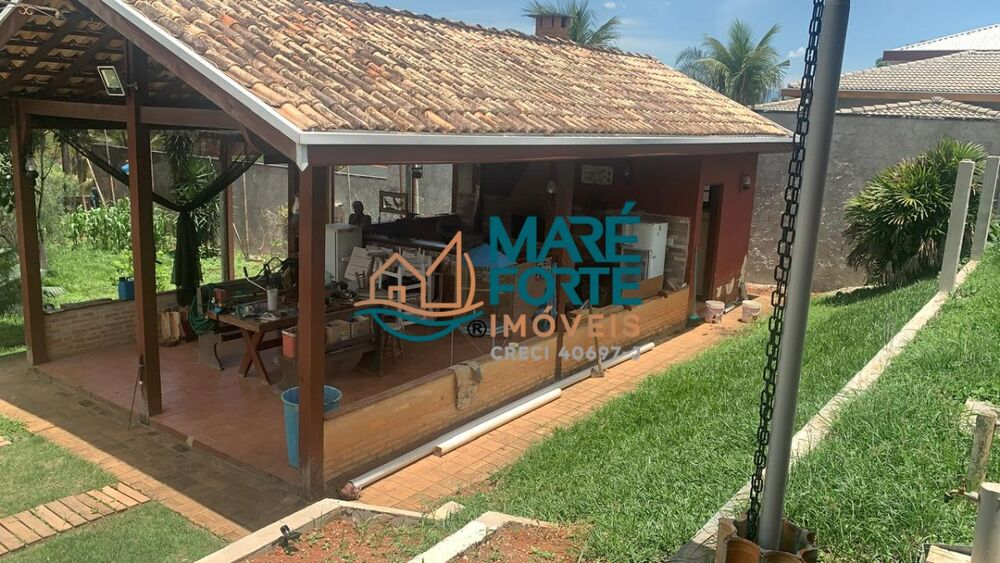 Chácara à venda com 5 quartos, 430m² - Foto 2
