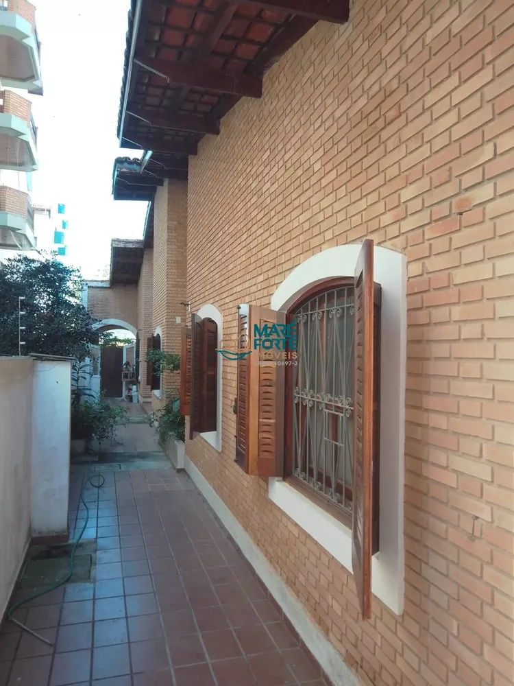 Casa à venda com 3 quartos, 166m² - Foto 6