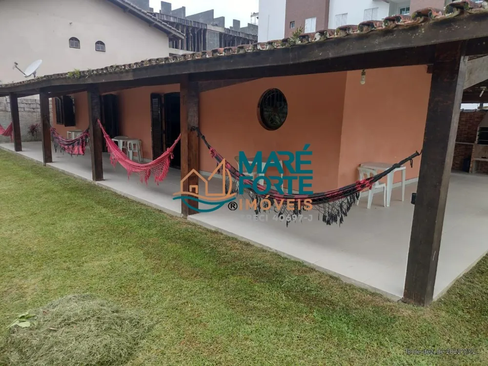 Casa, 5 quartos, 244 m² - Foto 2