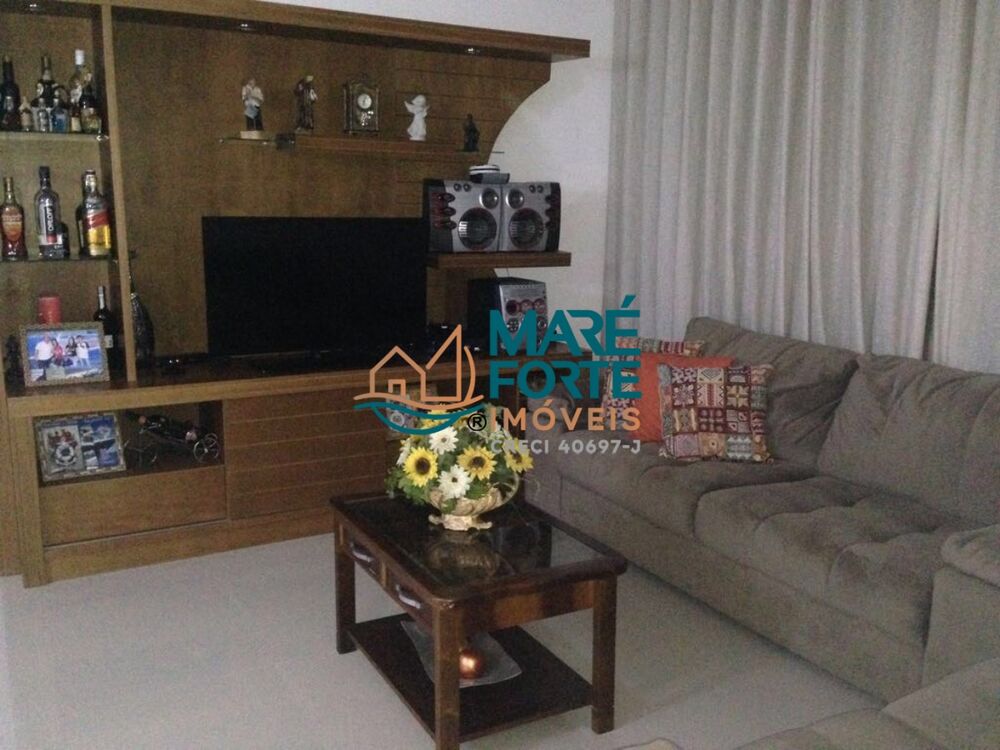 Sobrado, 3 quartos, 210 m² - Foto 1