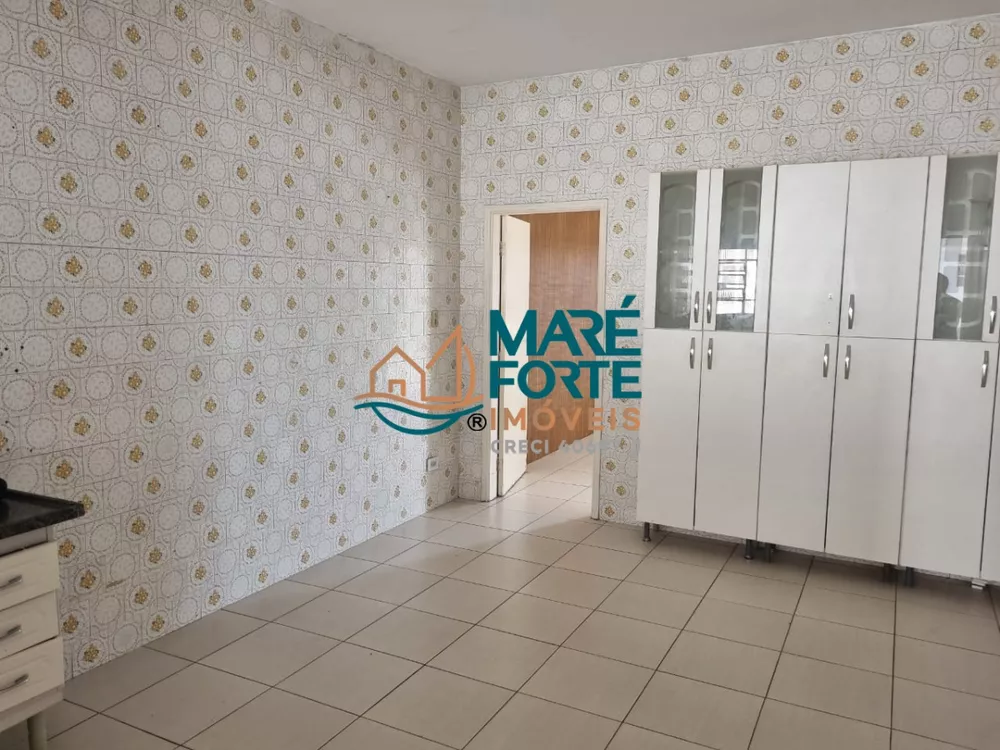 Casa, 3 quartos, 200 m² - Foto 4