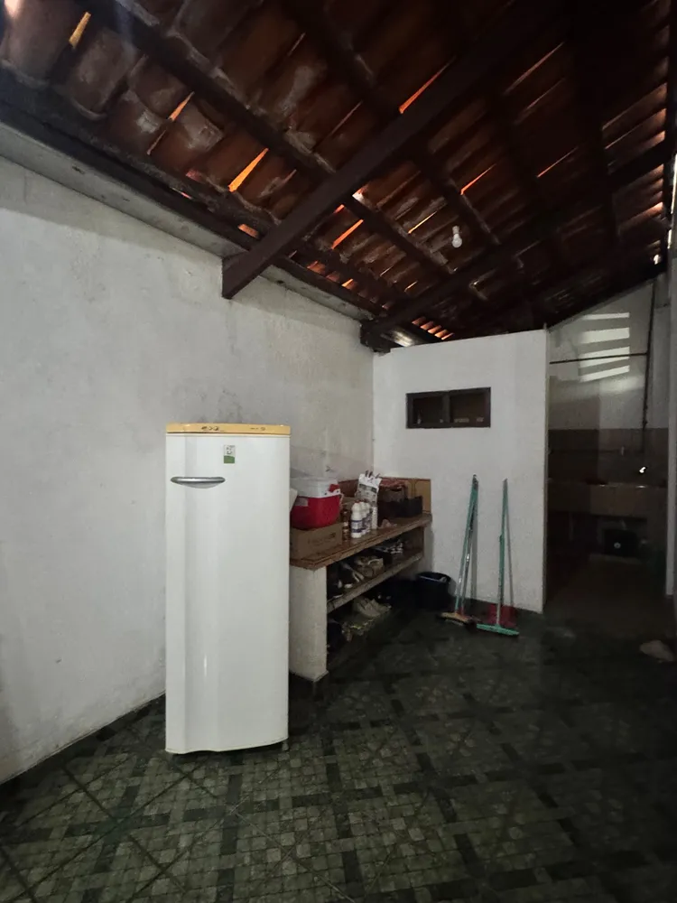 Casa, 4 quartos, 236 m² - Foto 2