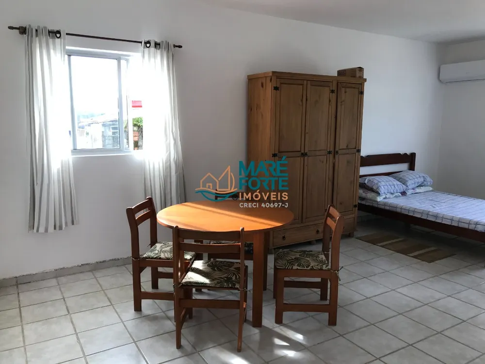 Casa, 2 quartos, 228 m² - Foto 7