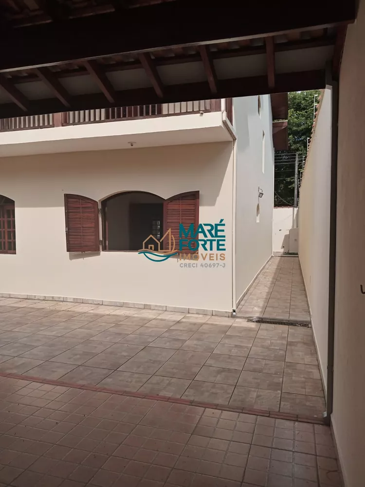 Casa, 4 quartos, 250 m² - Foto 1