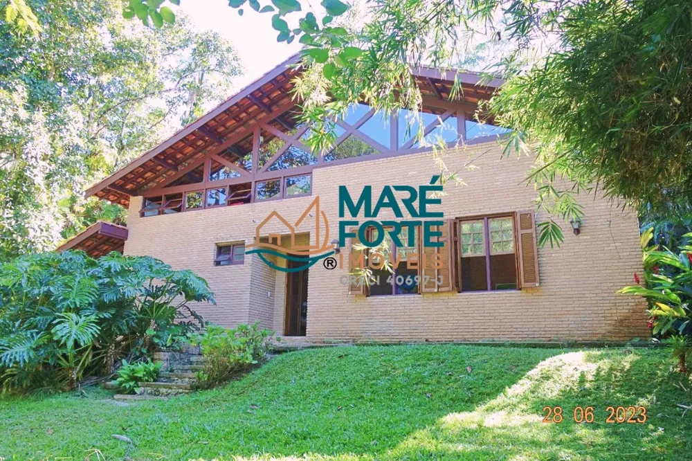 Casa, 4 quartos, 330 m² - Foto 1