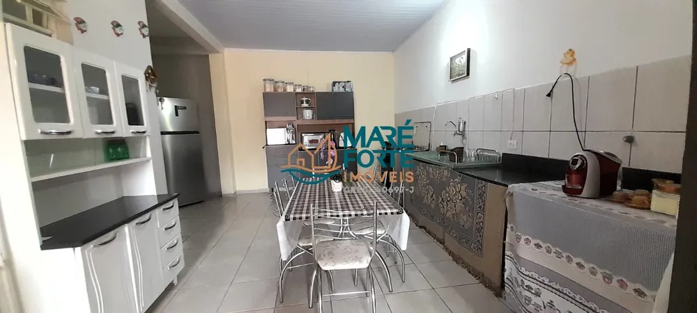 Casa, 5 quartos, 221 m² - Foto 4