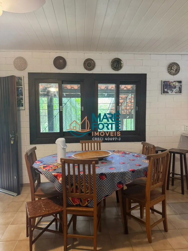 Casa, 4 quartos, 250 m² - Foto 1