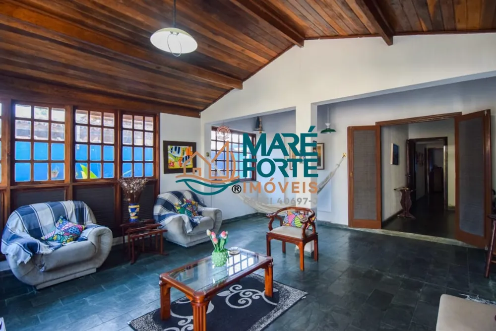Casa, 7 quartos, 202 m² - Foto 1