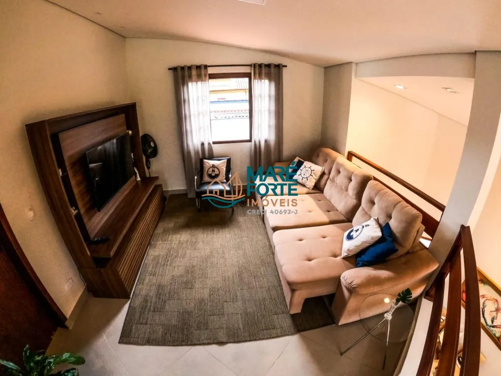 Sobrado, 3 quartos, 180 m² - Foto 1