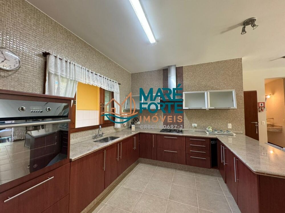 Casa, 4 quartos, 300 m² - Foto 4