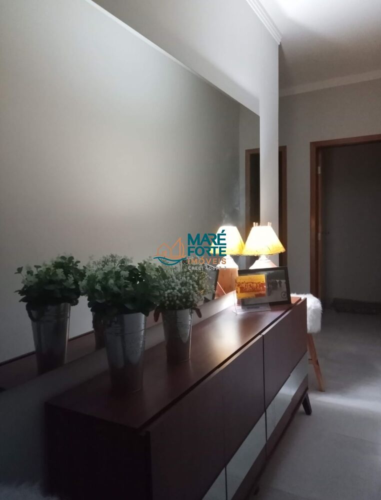 Casa, 3 quartos, 300 m² - Foto 1