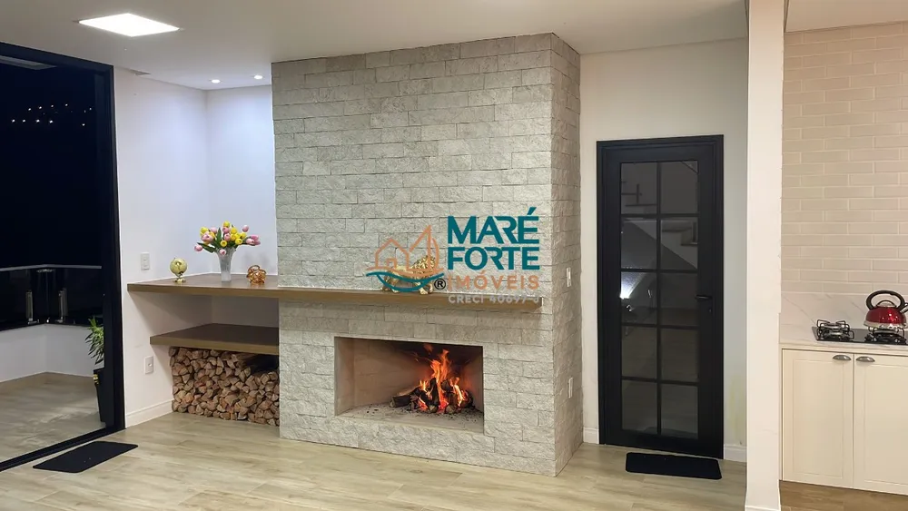 Casa, 5 quartos, 310 m² - Foto 2
