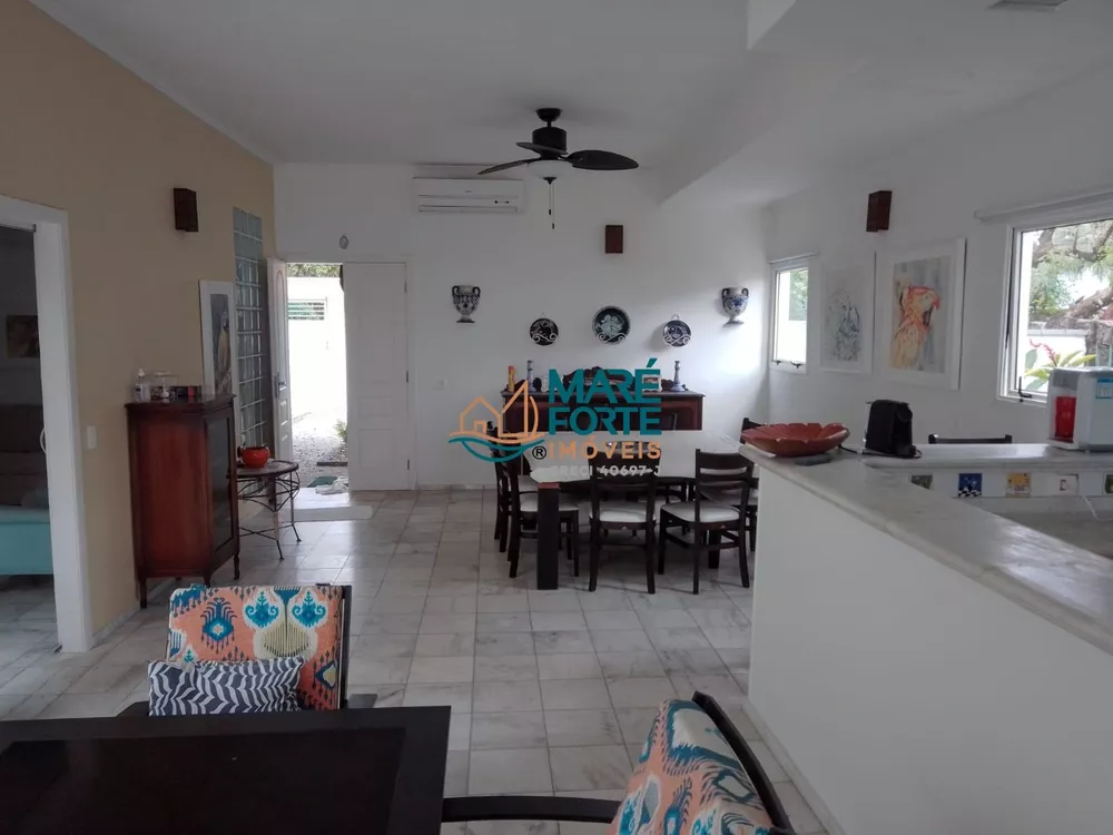 Casa à venda com 4 quartos, 287m² - Foto 3