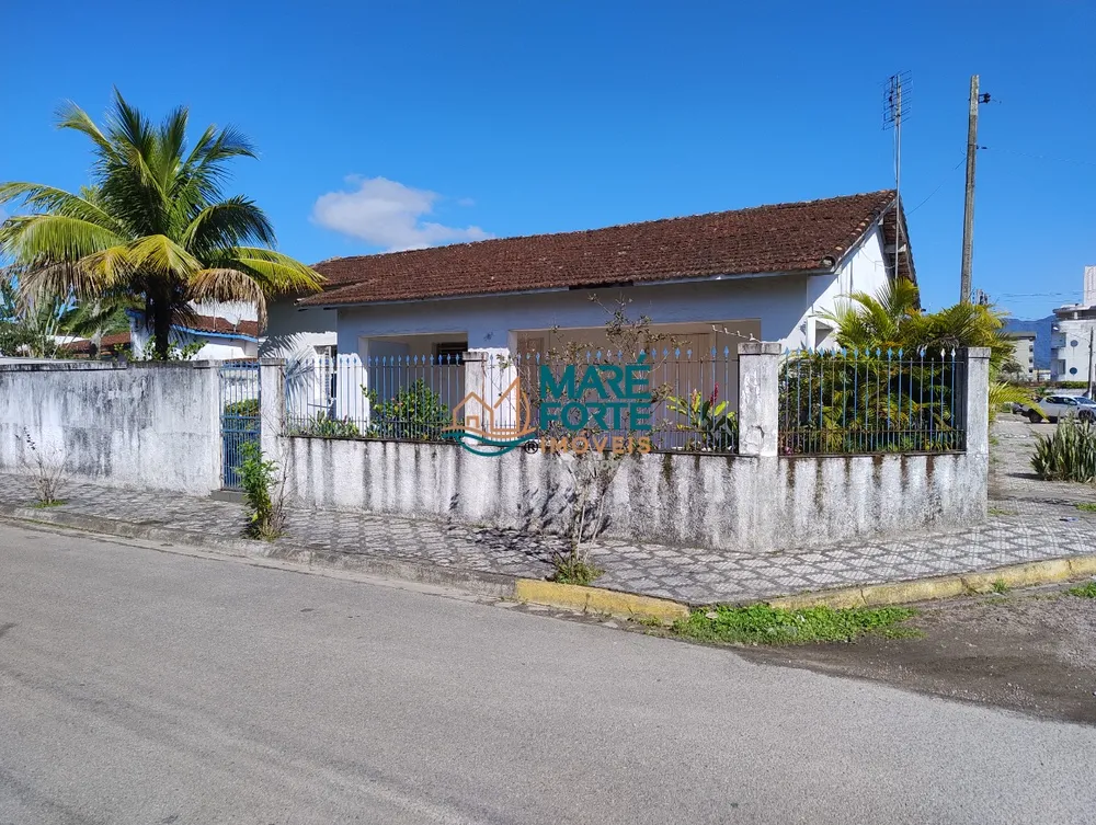 Casa, 3 quartos, 176 m² - Foto 1