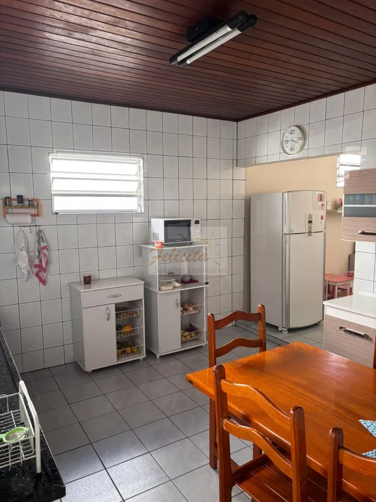Casa, 3 quartos, 250 m² - Foto 9