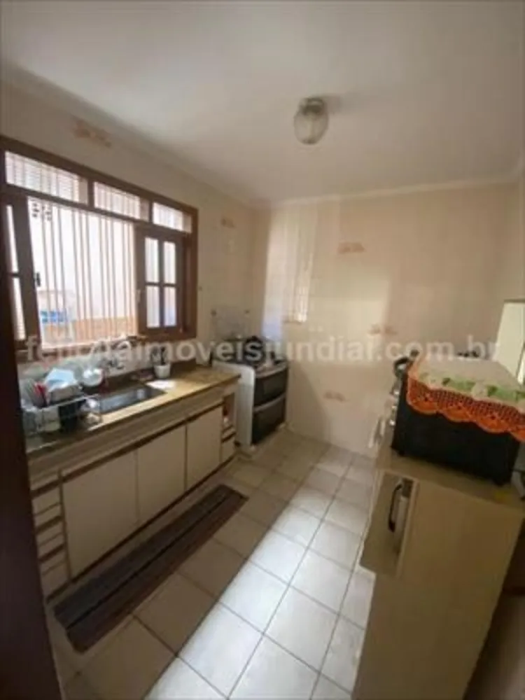 Casa, 3 quartos, 242 m² - Foto 3