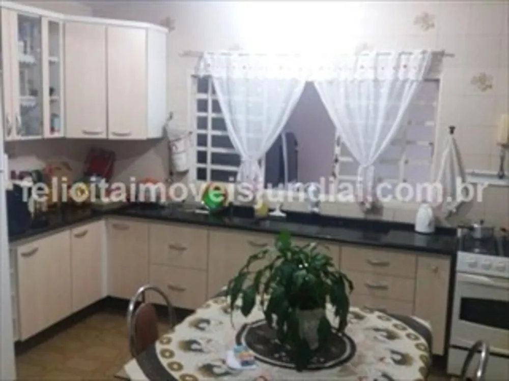Casa, 3 quartos, 263 m² - Foto 2