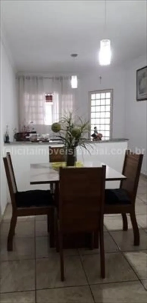 Casa, 2 quartos, 101 m² - Foto 1