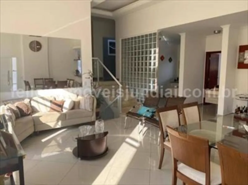 Casa, 4 quartos, 402 m² - Foto 1