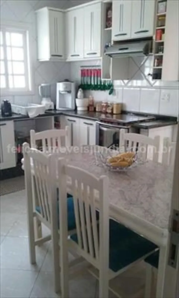 Casa, 3 quartos, 216 m² - Foto 4