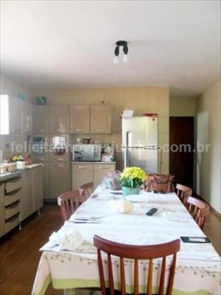 Casa, 3 quartos, 200 m² - Foto 2
