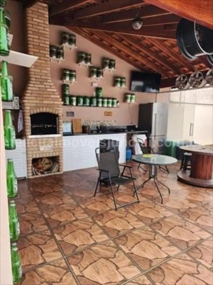 Casa, 3 quartos, 300 m² - Foto 2