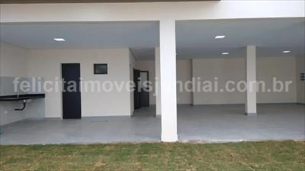 Casa, 3 quartos, 236 m² - Foto 1