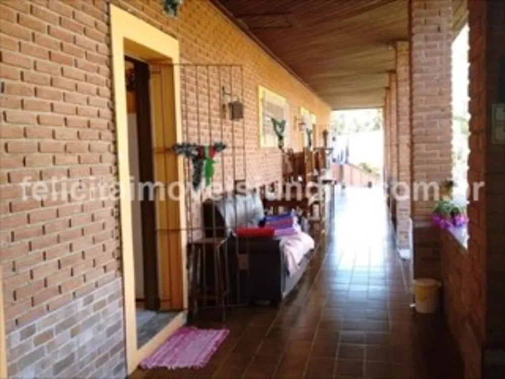 Sítio, 3 quartos, 500 m² - Foto 1