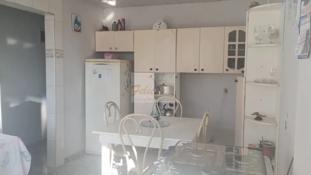Casa, 3 quartos, 250 m² - Foto 4
