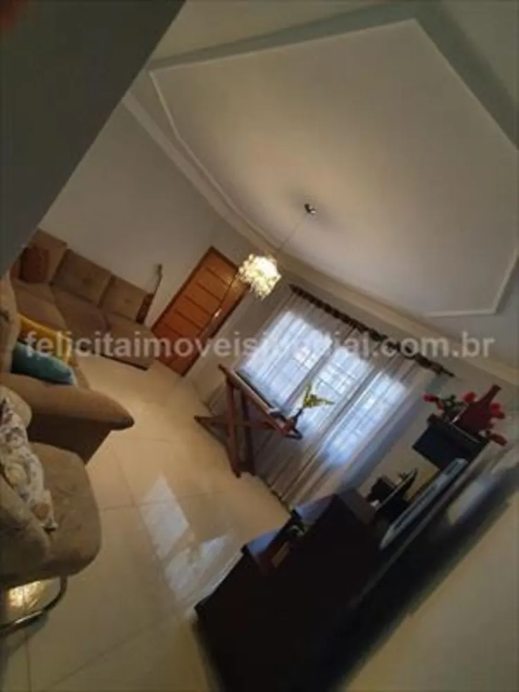 Casa, 2 quartos, 180 m² - Foto 3
