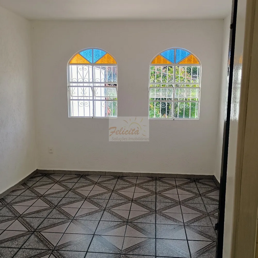 Casa, 2 quartos, 241 m² - Foto 1