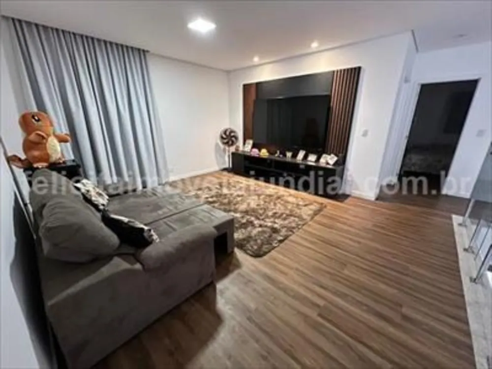 Casa, 3 quartos, 220 m² - Foto 1