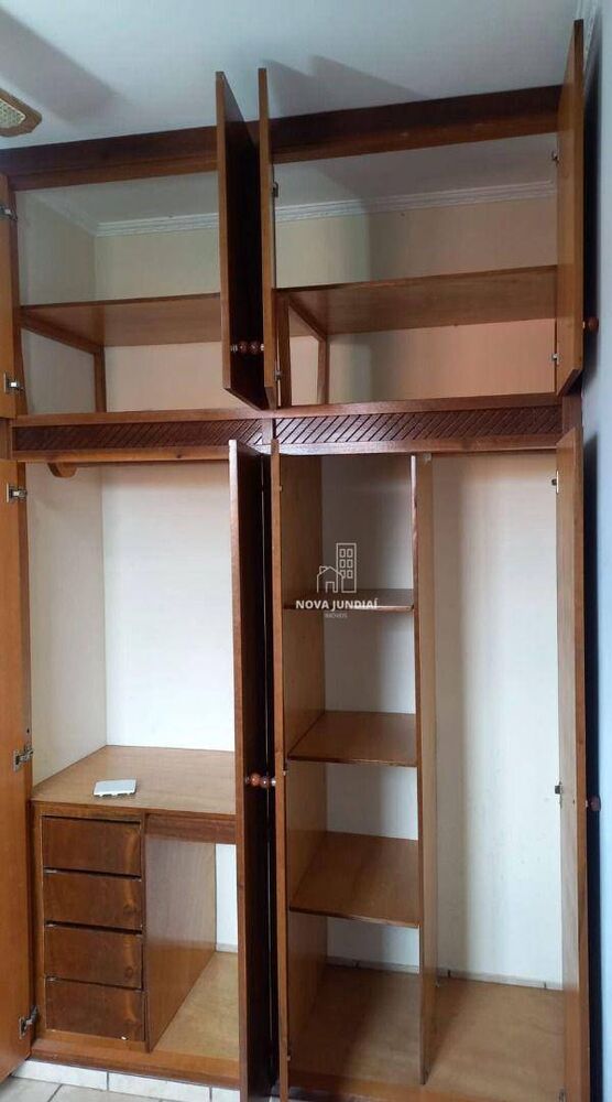 Casa de Condomínio à venda e aluguel com 4 quartos, 600m² - Foto 2