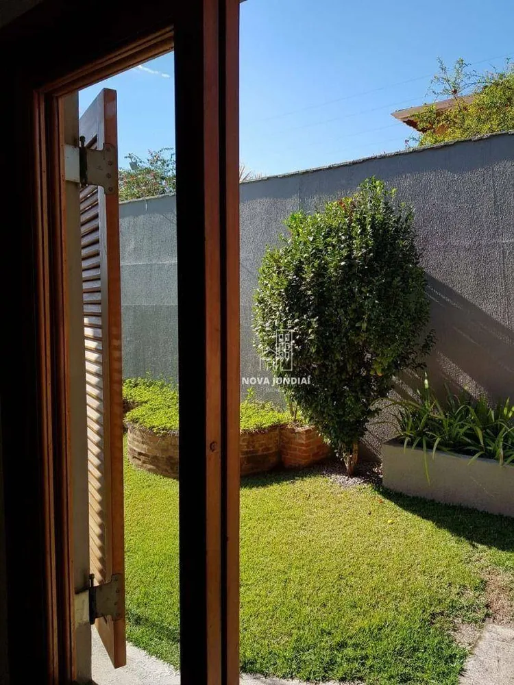 Chácara, 3 quartos, 1350 m² - Foto 2