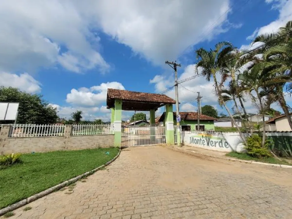 Casa, 1 quarto, 240 m² - Foto 2