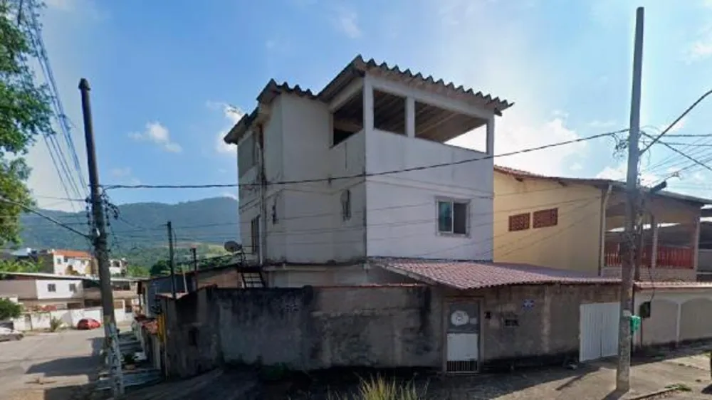 Casa, 1 quarto, 225 m² - Foto 2
