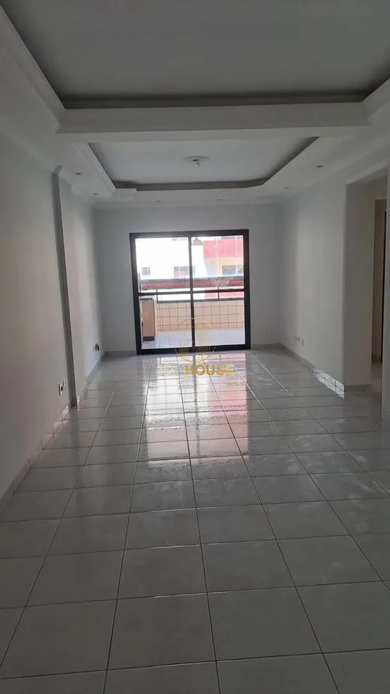 Apartamento, 3 quartos, 131 m² - Foto 1