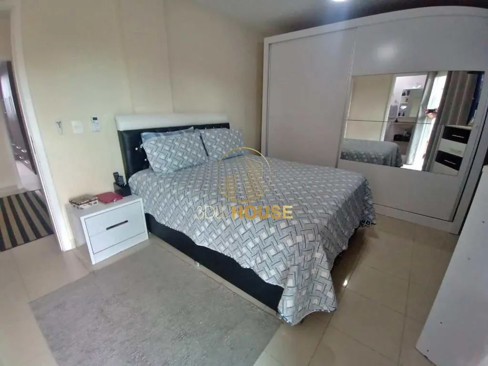 Casa, 3 quartos, 184 m² - Foto 2