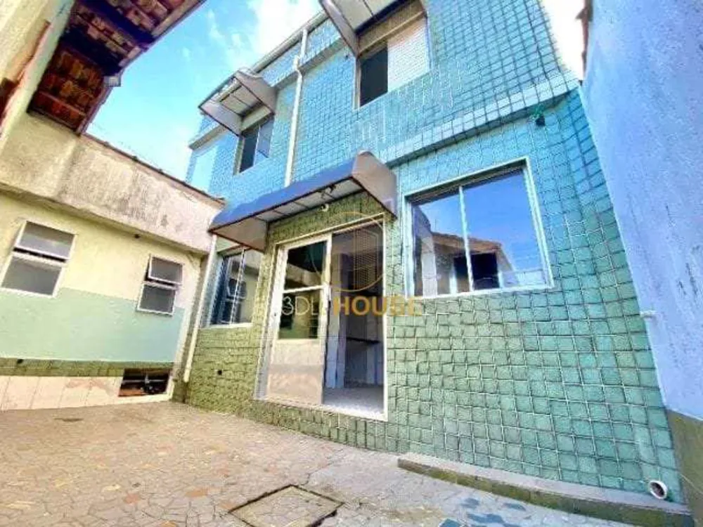 Casa, 3 quartos, 180 m² - Foto 2