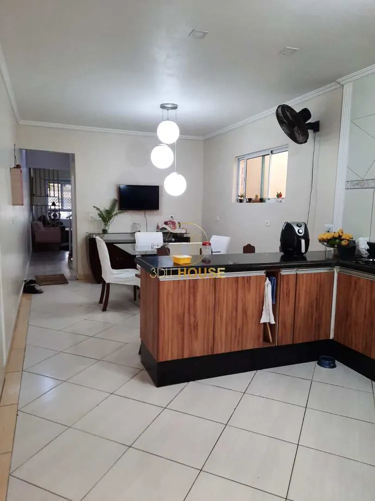 Sobrado, 3 quartos, 136 m² - Foto 2