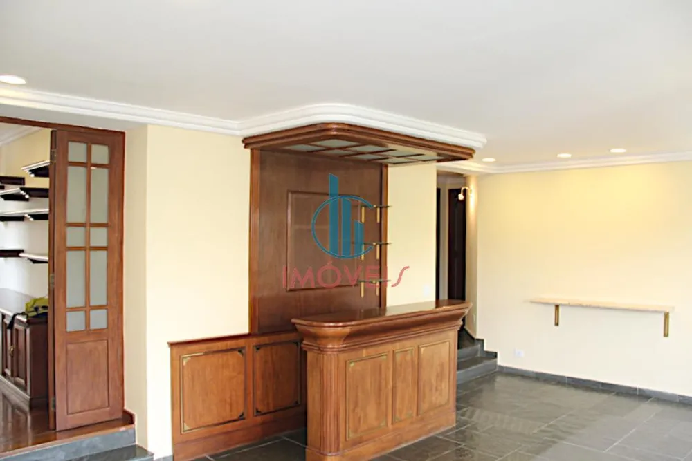Apartamento, 5 quartos, 220 m² - Foto 1