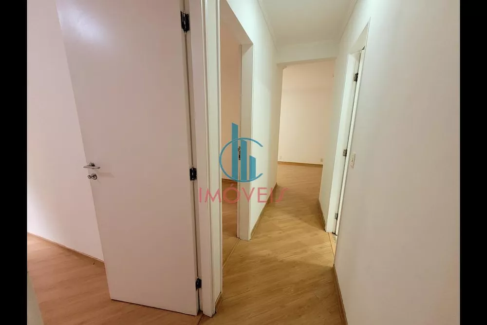 Apartamento à venda com 3 quartos, 65m² - Foto 4