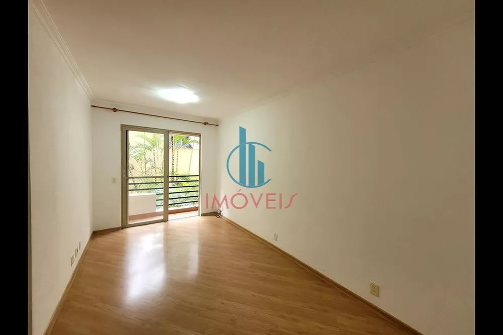 Apartamento à venda com 3 quartos, 65m² - Foto 2