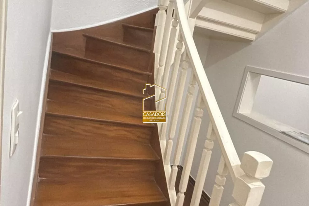 Casa, 3 quartos, 260 m² - Foto 4